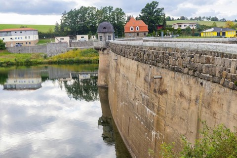 After the flood of 2002, the Malter dam was upgraded with a new emergency spillway, Malter, Saxony,