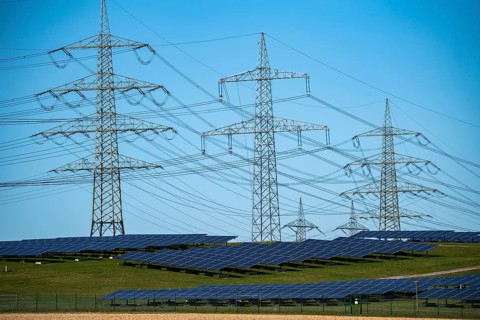 Part of a new line route, 380 KV extra-high-voltage line between Osterath and Gohr, 6-hectare solar