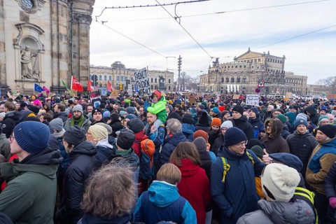 Several thousand people protested on Sunday in Dresden and elsewhere, against the AfD and in favour