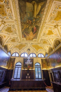 Sacristy with ceiling painting in the Basilica dei Santi Giovanni e Paolo, Venice, Metropolitan