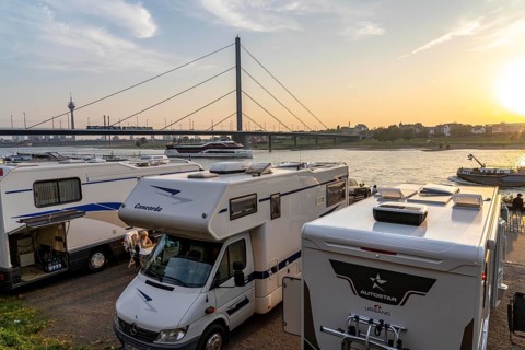 Motorhome parking space on the banks of the Rhine, Düsseldorf am Rhein, motorhome parking space on