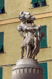 Aeneas with Anchises and Ascanio, 1726, statue by Francesco Baratta (1600-1666), Piazza Bandiera,