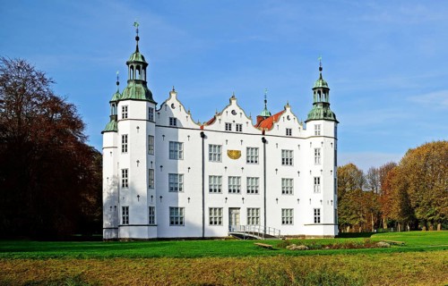 Castle in Ahrensburg, Schleswig-Holstein, Hamburg, Hamburg, Federal Republic of Germany