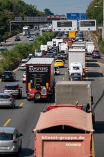 Traffic jam on the A3 motorway, over 8 lanes, in both directions, in front of the Leverkusen