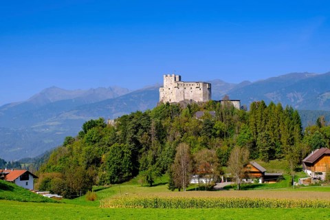 Michelsburg Castle near St. Lorenzen, near Bruneck, Pustertal, South Tyrol, Italy, Europe