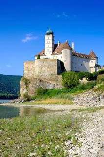 Schönbühel Castle, on the Danube, Schönbühel-Aggsbach, Wachau, Lower Austria, Austria, Europe