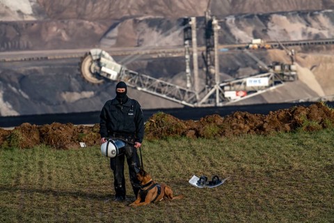 Beginning of the eviction of the Lützerath hamlet, camp of climate activists and squatters, at the