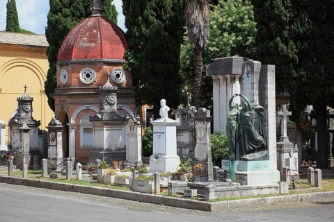 Campo Verano, Cimitero Comunale Monumentale Campo Verano, the largest cemetery in Rome in the