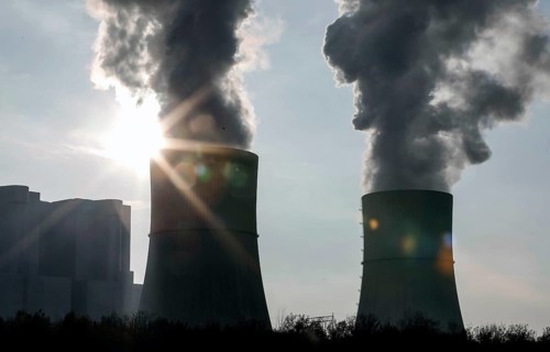 Schwarze Pumpe lignite-fired power plant operated by LEAG Lausitz Energie Kraftwerke AG. The