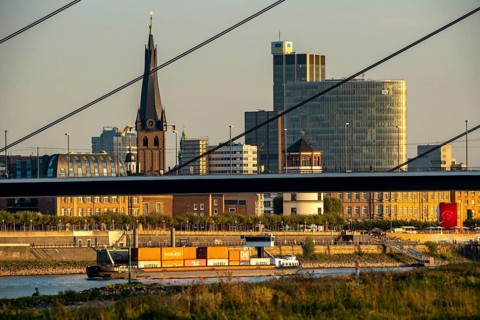 Skyline of Düsseldorf on the Rhine, Oberkassler Bridge, Düsseldorf, North Rhine-Westphalia,