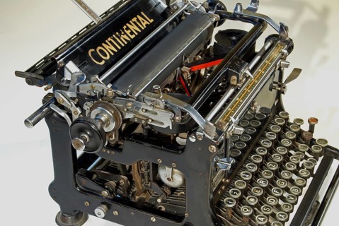 Old mechanical typewriter, Continental brand, hiker-Werke in Siegmar-Schönau, with silencer, 1930s
