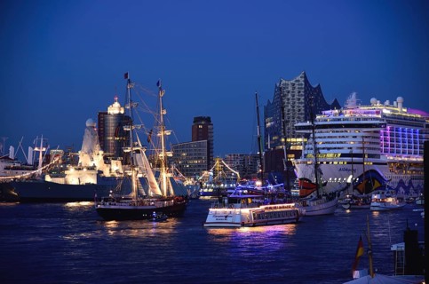 Germany, Hamburg, Elbe Philharmonic Hall, concert hall, harbour birthday, Europe