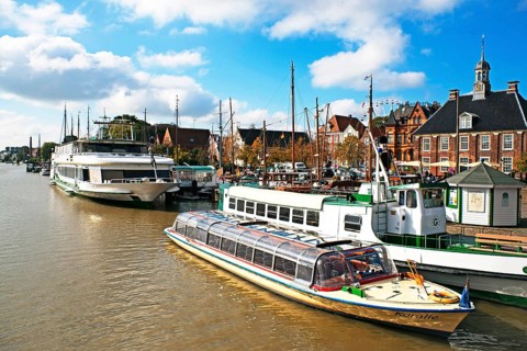 Museum harbour, passenger ships, canal boat, Waageplatz, Leer, East Frisia, Germany, Europe