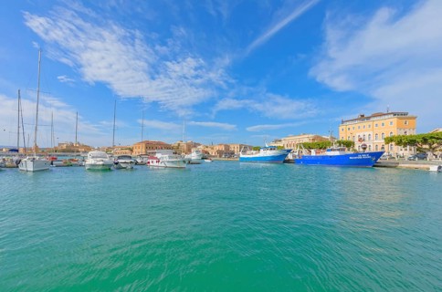 Seafront, Ortygia, Syracuse, Sicily, Italy, Europe