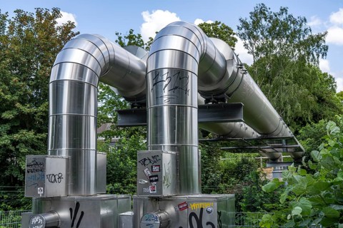 New STEAG district heating pipeline in Essen, over the railway tracks of the S6 line in Essen-Süd,