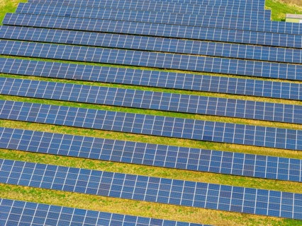 Mühlenfeld solar park, near Neukirchen-Vluyn, over 15, 000 solar modules spread over 24 hectares,