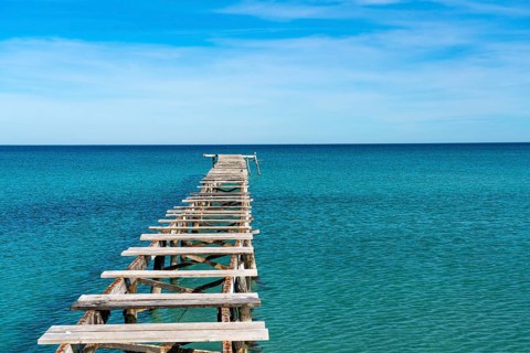 Bay of Alcudia, Platja de Muro, Muro beach, wooden walkway, Majorca, Balearic Islands, Spain,