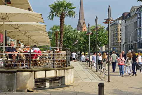 Europe, Germany, Hamburg, City, Inner Alster Lake, Jungfernstieg, Alsterpavillion, outdoor terrace,