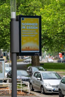 Smart Poles, intelligent street lamps, test run, EON and the city of Essen are testing street lamps