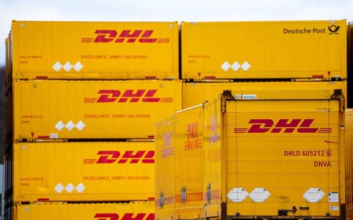 DHL, Deutsche Post, parcel centre, warehouse for freight containers, Krefeld, North
