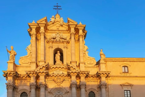 Syracuse Cathedral facade, Ortygia, Syracuse, Sicily, Italy, Europe