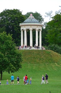 Europe, Germany, Bavaria, Munich, English Garden, City Park between Lehel and Schwabing, View to