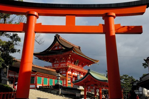 Entrance to the Fushimi Inari shrine, Shinto shrine, Fushimi-ku, Kyoto, Japan, Asia