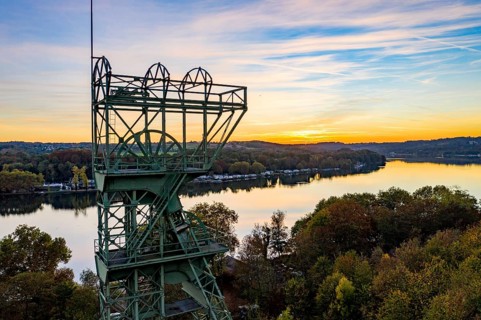 Sunset at Lake Baldeney in Essen, reservoir of the Ruhr, headframe of the former Carl Funke