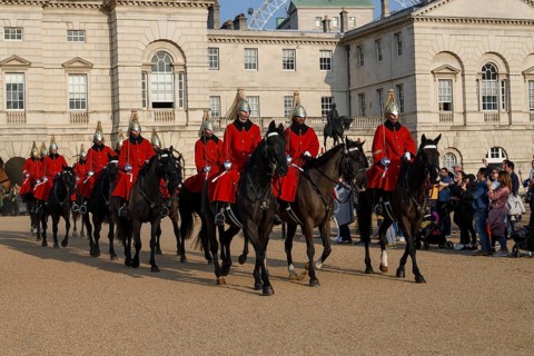 Parade of Horse Guards, soldiers of the Household Cavalry Mounted Regiment, White Hall,