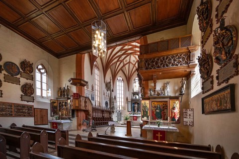 Church interior with two winged altars, Gothic St Mary's Church, Kalbensteinberg, Middle Franconia,