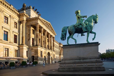 Palace on Palace Square with equestrian statue of Duke Carl Wilhelm Ferdinand, Brunswick, Lower