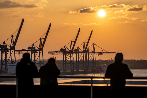 Hamburg Dockland building, viewing platform, view of the Elbe and the Container Terminal