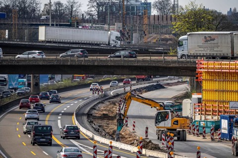 Duisburg-Kaiserberg motorway junction, complete reconstruction and new construction of the A3 and