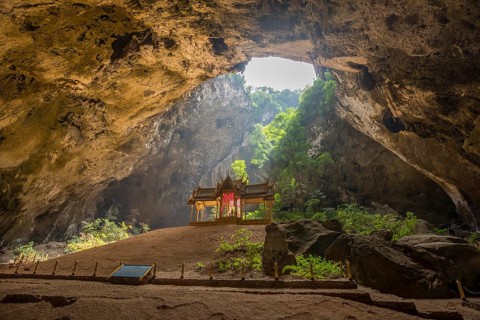 Phraya Nakhon Cave, Hua Hin, Prachuap Khiri Khan Province, Thailand, Asia