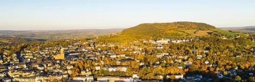 Town view with St Annenkirche and Pöhlberg, Annaberg-Buchholz, Saxony, Germany, Europe