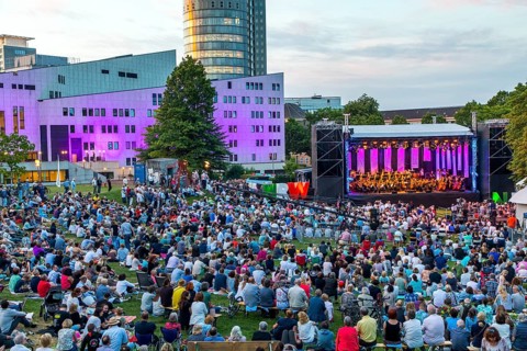 Open air concert in Essen's Stadtgarten Park, summer concert of the state government, North