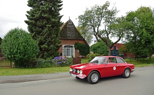 Europe, Germany, Lower Saxony, Lower Elbe Classics, classic car tour, Alfa Romeo 1750 GTV Bertone,
