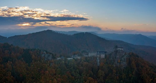 Aggstein castle ruins at sunrise, Schönbühel-Aggstein, Wachau, Lower Austria, Austria, Europe
