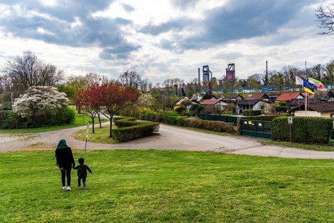 Allotment gardens along the A42 motorway, Emschertal allotment garden association,