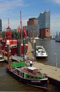 Europe, Germany, Hamburg, Elbe, HafenCity, Kehrwiederspitze, glass facade, Elbe Philharmonic Hall,