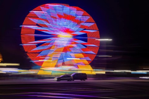Augustus Market in Dresden. Ferris wheel with road traffic, Dresden, Saxony, Germany, Europe