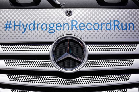 Fuel cell truck Gen H2 Truck from Daimler Truck at the IAA Transportation trade fair, Hanover, 18