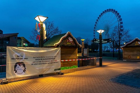The Christmas market at the Centro shopping centre, set up but closed due to the 2nd lockdown