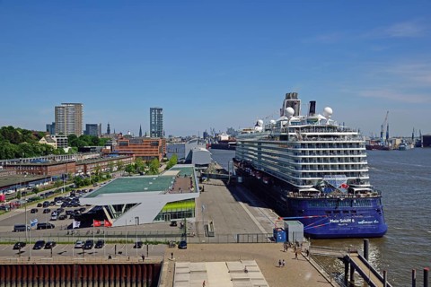 Europe, Germany, Hamburg, Elbe, Cruise Centre Altona, passenger ship, Mein Schiff 6, deck