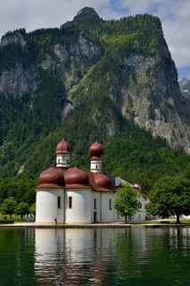 Pilgrimage church of St. Bartholomew on lake Königssee, Upper Bavaria, Bavaria, Germany, Europe