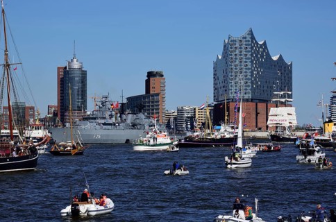 Europe, Germany, Hamburg, harbour, F 215, frigate Brandenburg BRD, Elbe Philharmonic Hall, concert