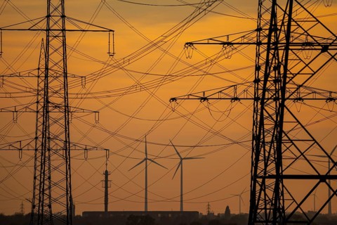 Extra-high-voltage lines, 380 KV, power line, wind turbine, the electricity comes from the Rhenish