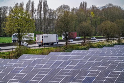 Solar park near Neukirchen-Vluyn, along the A40 motorway, over 10, 000 solar modules spread over 4