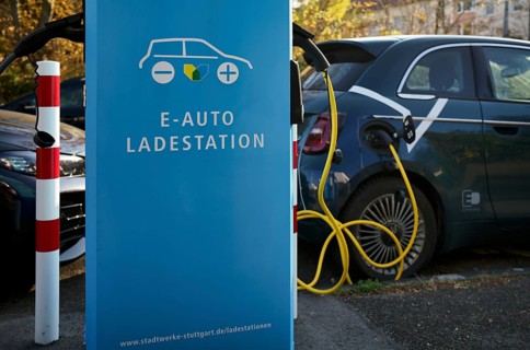Charging station, charging column, Stadtwerke Stuttgart for electric cars, charging station,