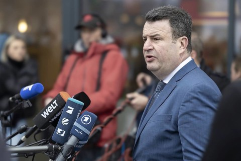 Hubertus Heil (SPD), Federal Minister of Labour and Social Affairs, answers questions from the
